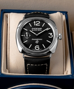 Jam tangan Panerai Radiomir